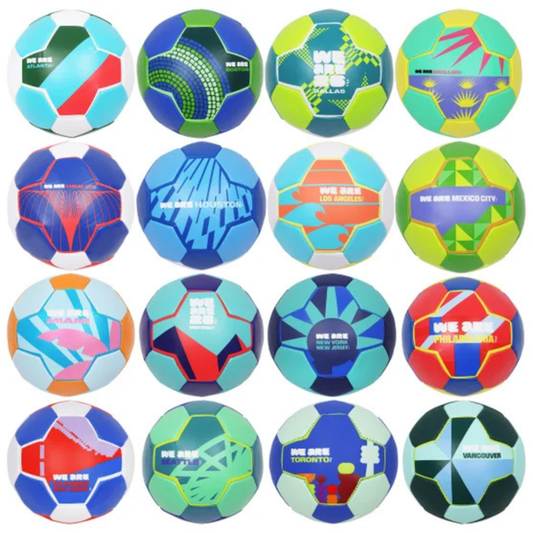 FIFA - Ensemble de 16 Ballons de Football  de Collection Villes Hôtes-Host-City-Collectible-Soccer-Ball-Set-1872202