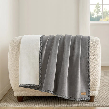 KOOLABURRA BY UGG - Jeté-throw-costco-8777000-gris-grey-3