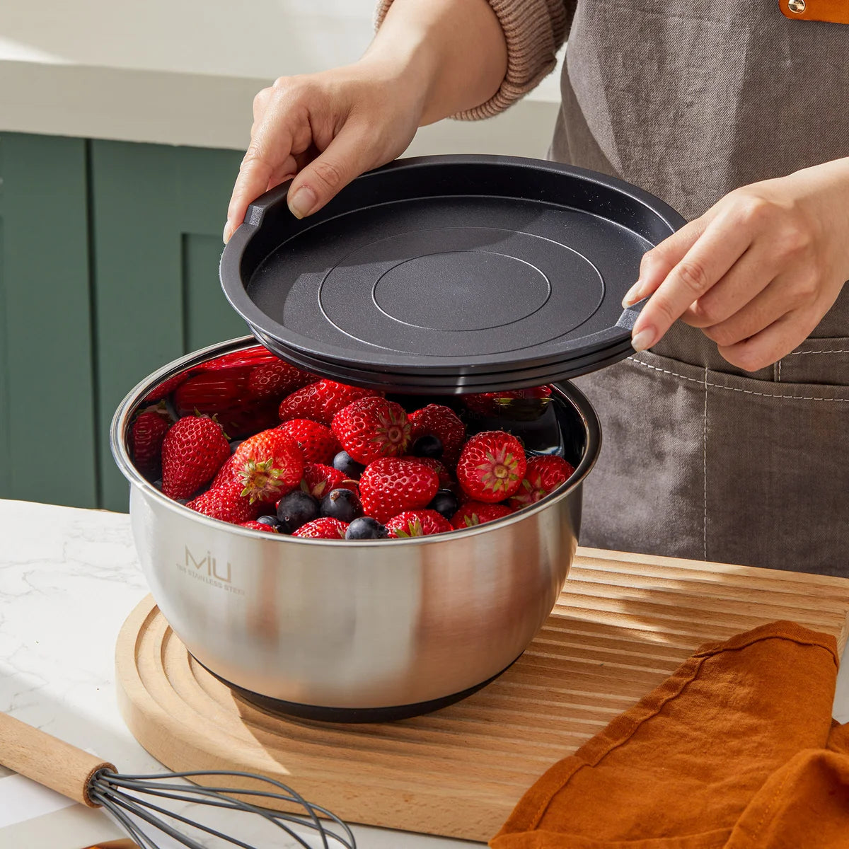 MIU - Ensemble de 3 Bols à Mélanger avec Couvercles-mixing-bowls-lids-piece-costco-2819867-6