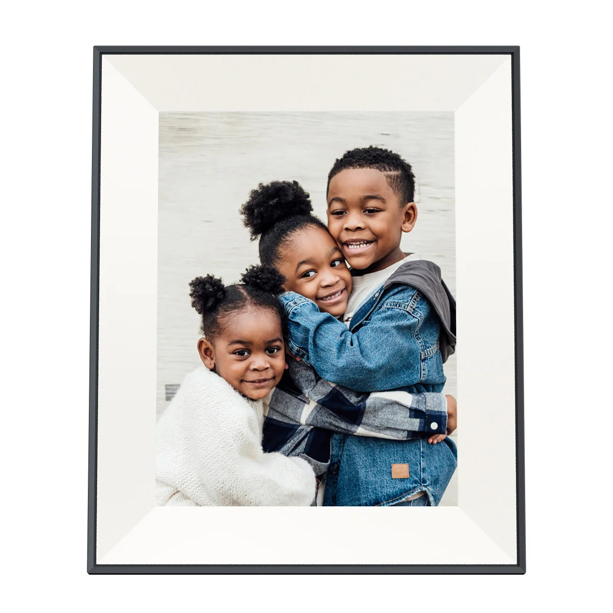 AURA - Cadre Numérique avec Écran Numérique de 11,8 po Astor-digital-frame-with-display-costco-5564230