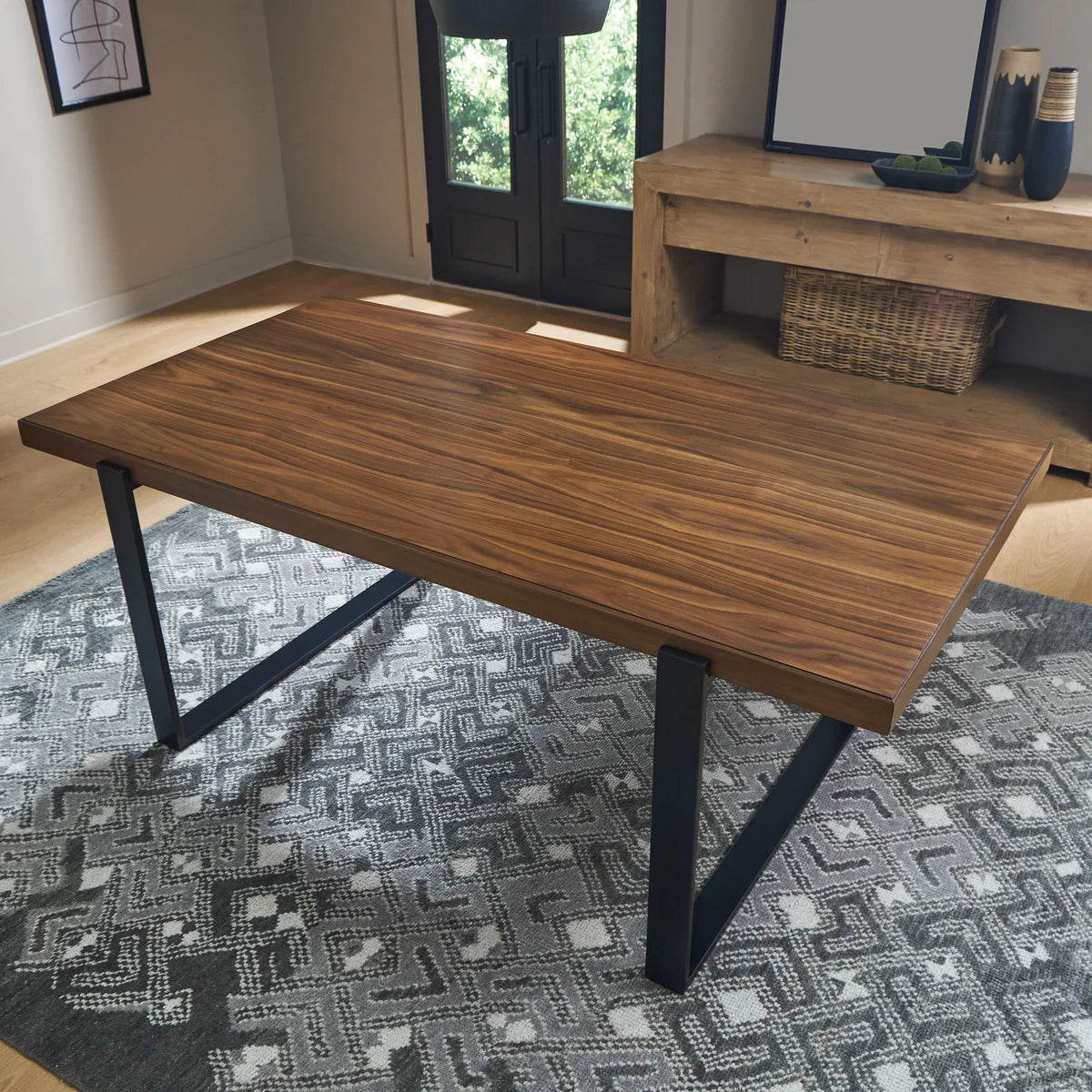 UNIVERSAL BROADMOORE FURNITURE - Table de Salle à Manger-dining-table-csotco-1695548-5